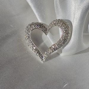 Diamond Heart Outline Pendant 925
